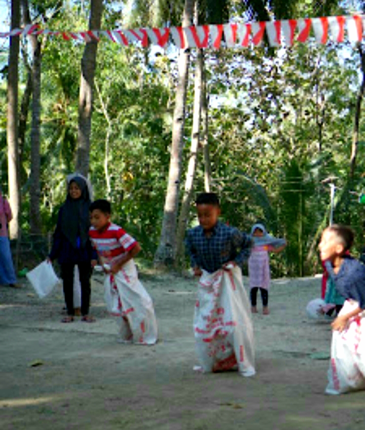 Menyambut HUT Kemerdekaan RI ke 78 Karang Taruna Penggung Adakan Lomba Untuk Anak